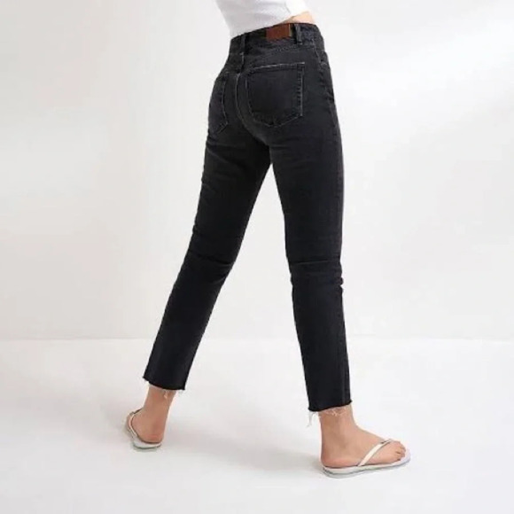 BDG Straight high Waisted straight Jeans Black washed - Picture 5 of 12